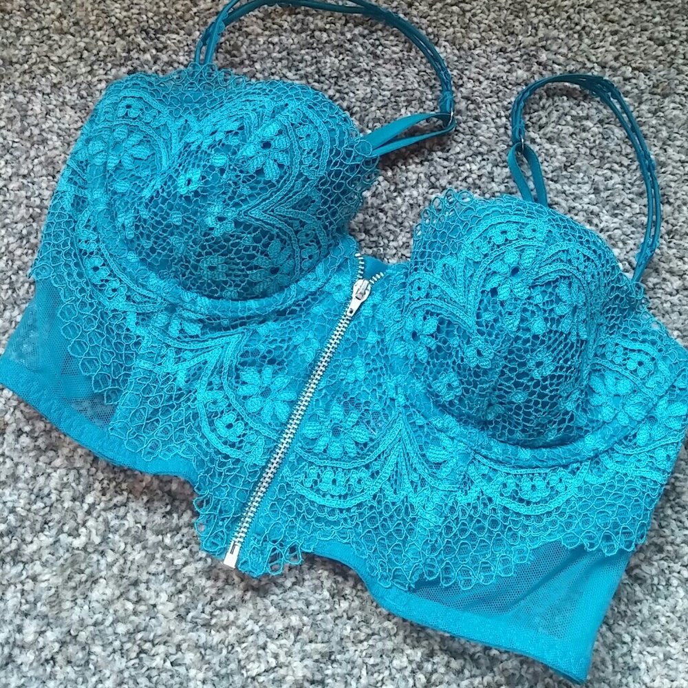NWOT Victoria's Secret Very Sexy Bra